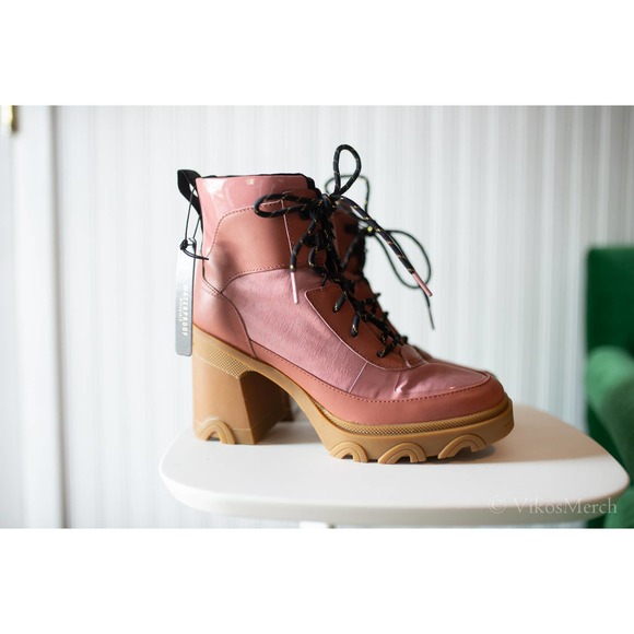 Sorel Shoes - Sorel Brex Heel Lace Lux Bootie Size 7.5 NEW